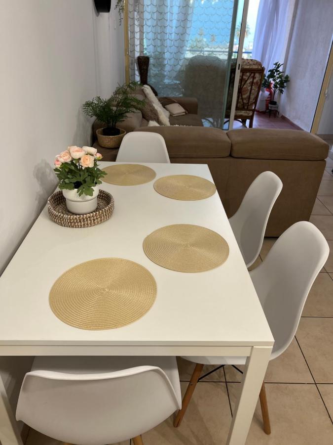 Carisa Holiday Rooms Larnaca Extérieur photo